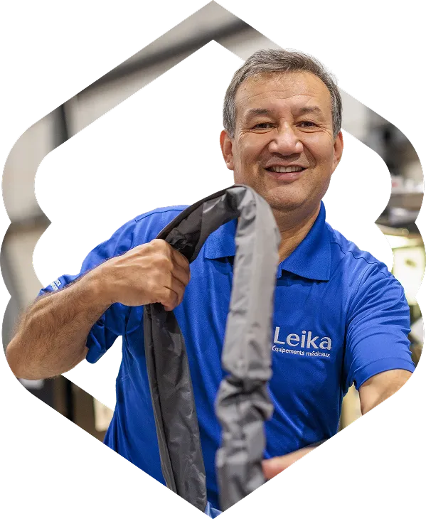 Image-bg-stroke+image2 1